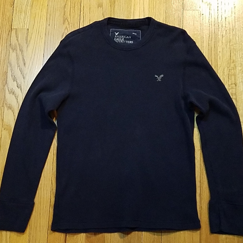 American eagle long sleeve shirt